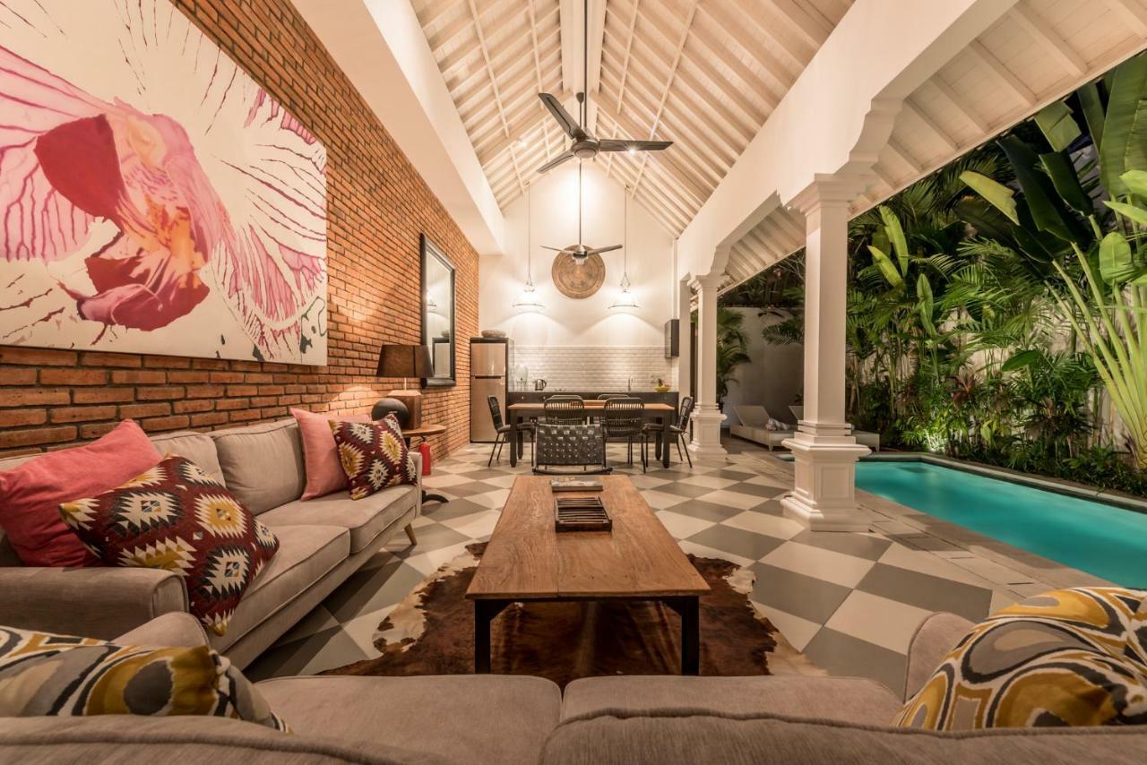 Central 3 Bedroom Villa Close To Seminyak Beach Ngoại thất bức ảnh