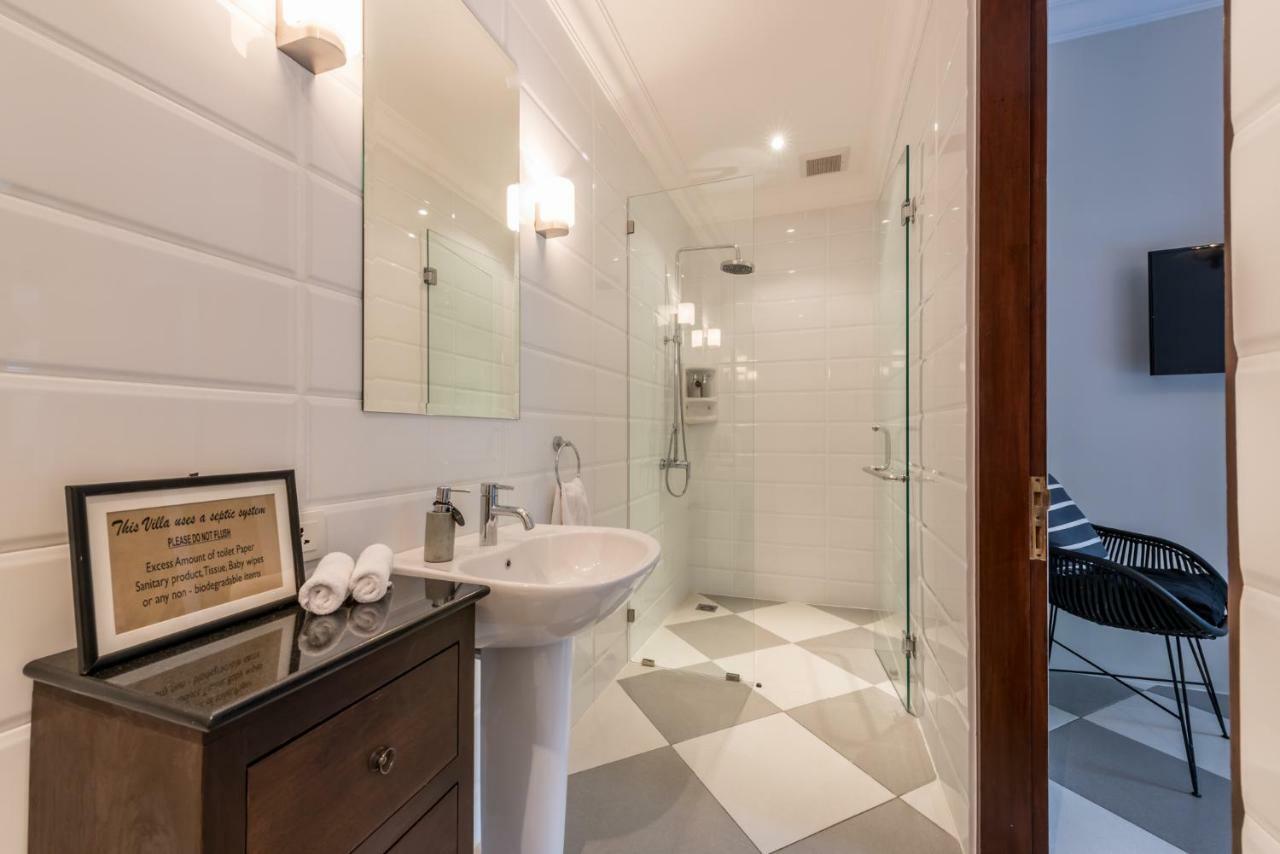 Central 3 Bedroom Villa Close To Seminyak Beach Ngoại thất bức ảnh